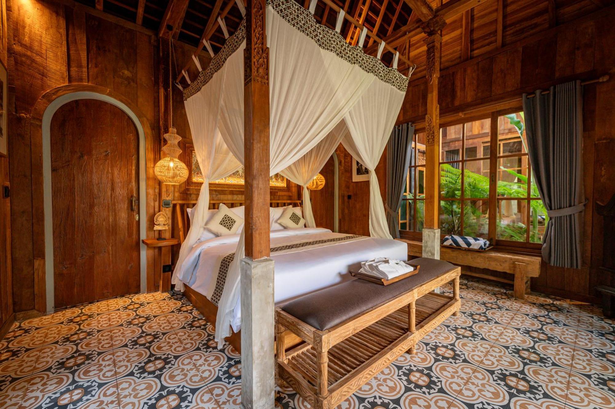 Kubu Kayu Villa