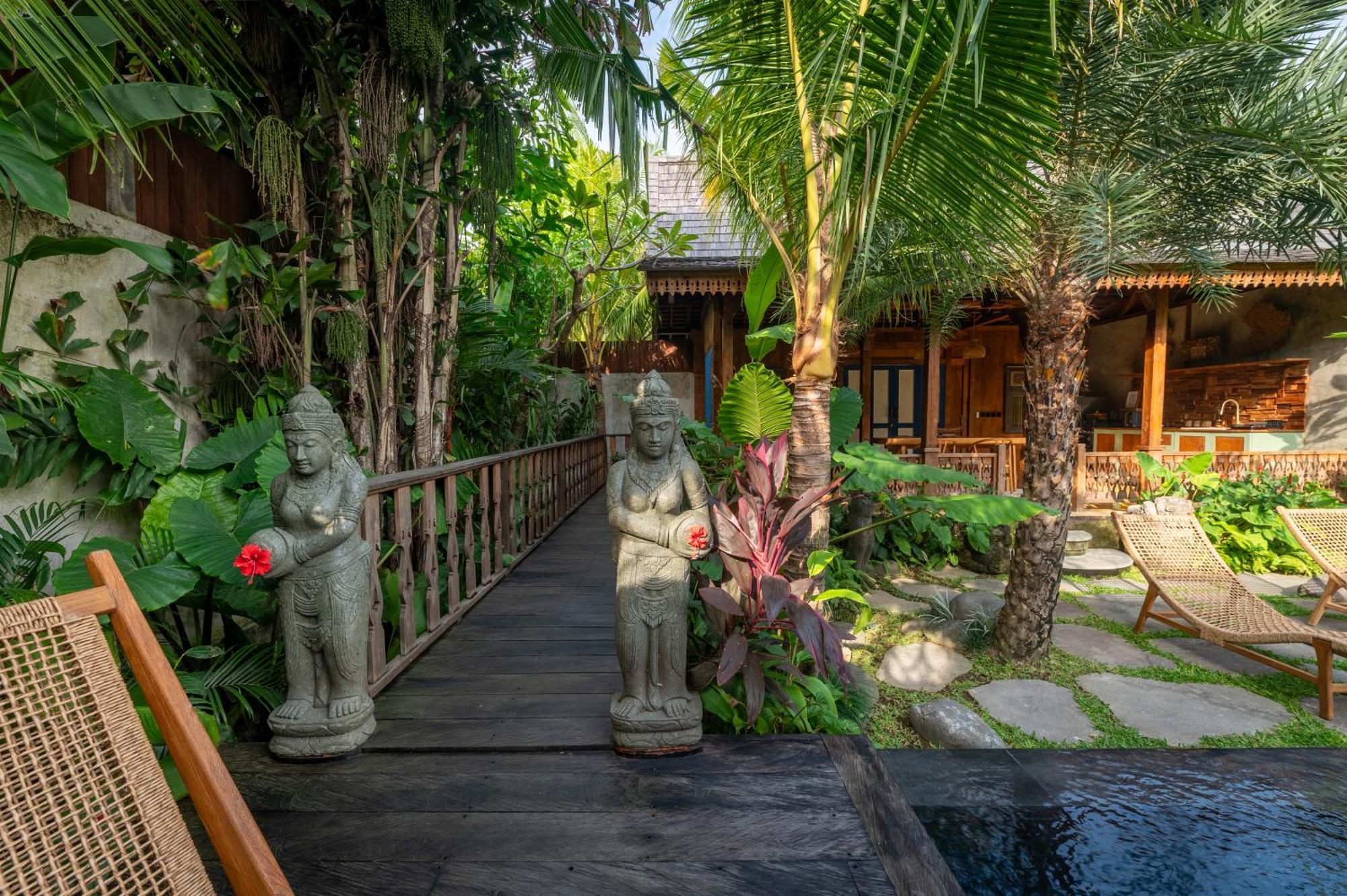 Villa Kubu Kayu Seminyak (Bali)