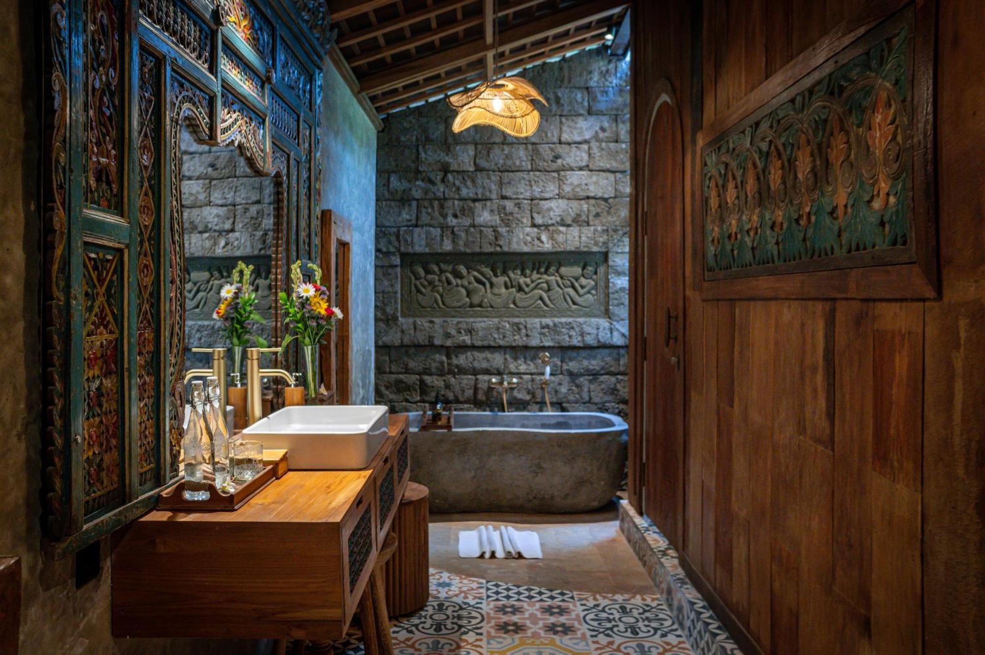 Kubu Kayu Villa Seminyak (Bali)